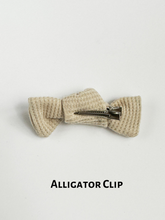 Load image into Gallery viewer, Knotted Bow
